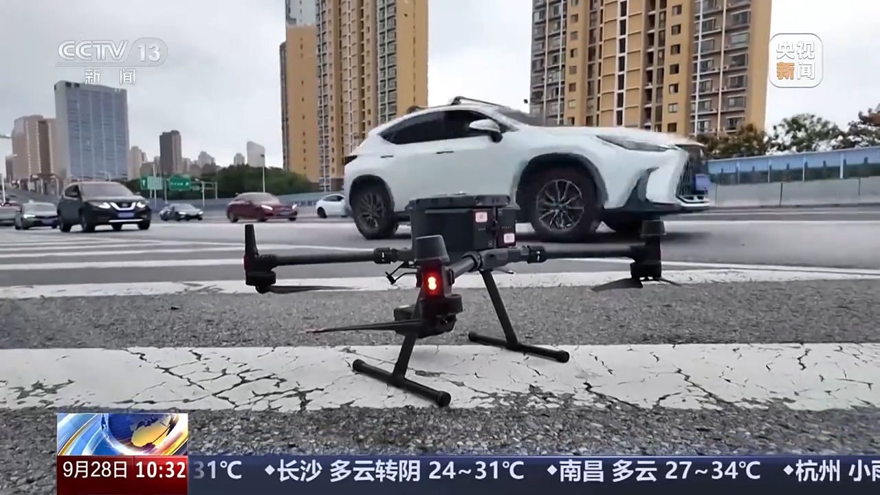 无信号灯路口通行规则_出行提示_国庆中秋假期交通安全风险