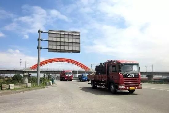 限行_国Ⅲ排放标准柴油载货汽车限行_北京货车限行措施