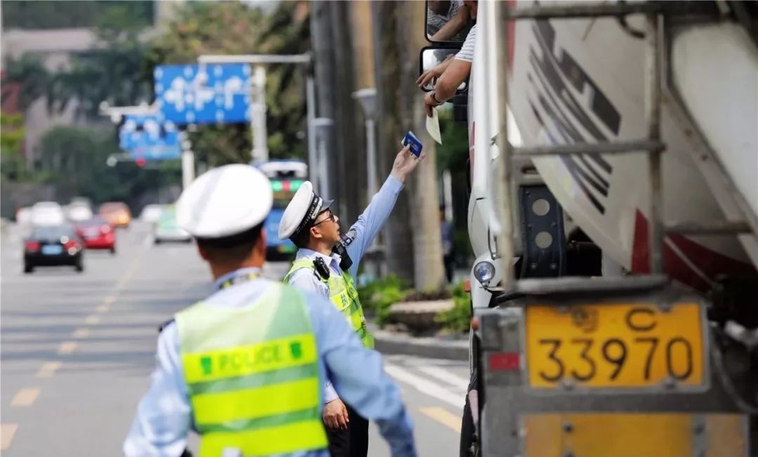 禁行_禁行扣几分罚款多少_禁行标志牌