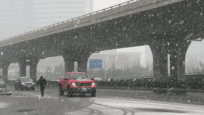 冰雪路面行车注意事项_雨雪天安全驾驶技巧_出行提示