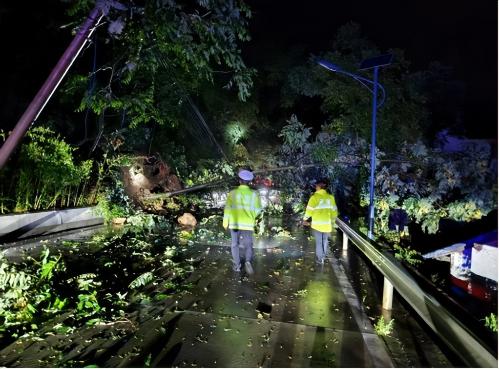 路况_道路水毁路段情况_恶劣天气道路管制路段