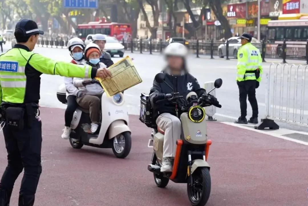 禁行_2025电动车新政策_电动车合法上路车型