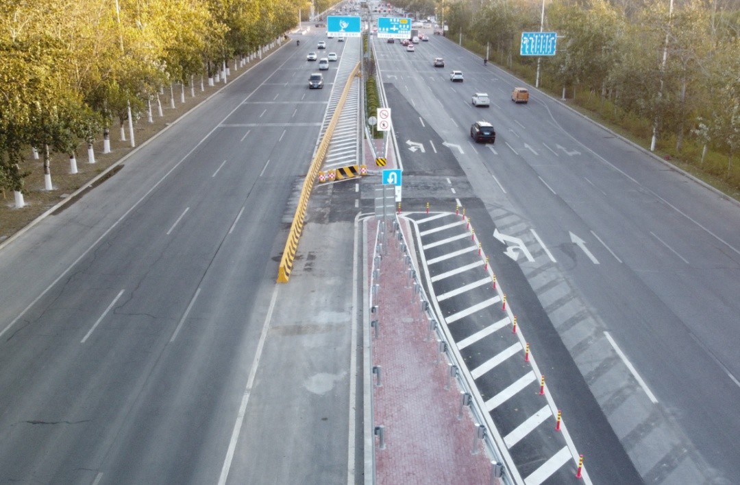 尾号限行提示 机动车尾号1和6限行 出行提示外环西路与北辰西道交口_出行提示