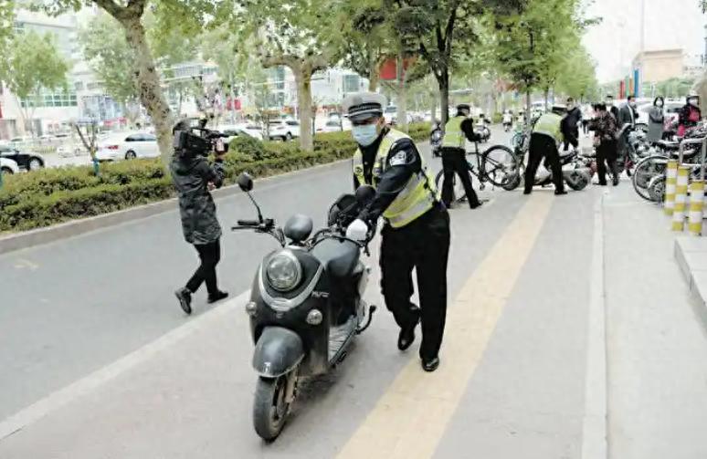 超标电动车换新补贴_电动车禁行新政策_禁行