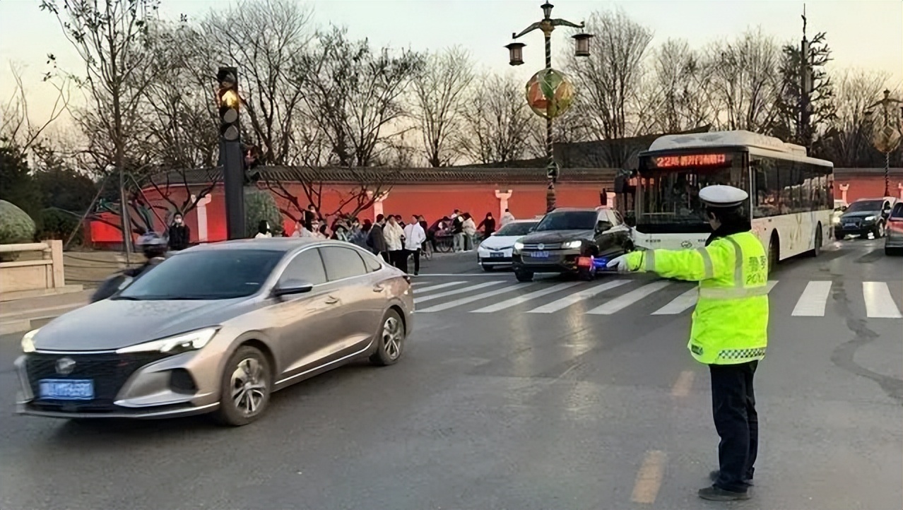 陕西元旦假期交通形势研判_出行提示_2026年元旦假期高速公路出行安全提示