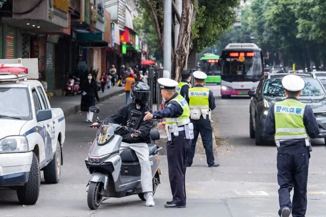 全国电动车整治行动 2026年电动车新政策 5类车禁行禁用_禁行