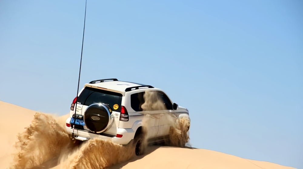 低速通过碎石路_越野驾驶技巧_路况